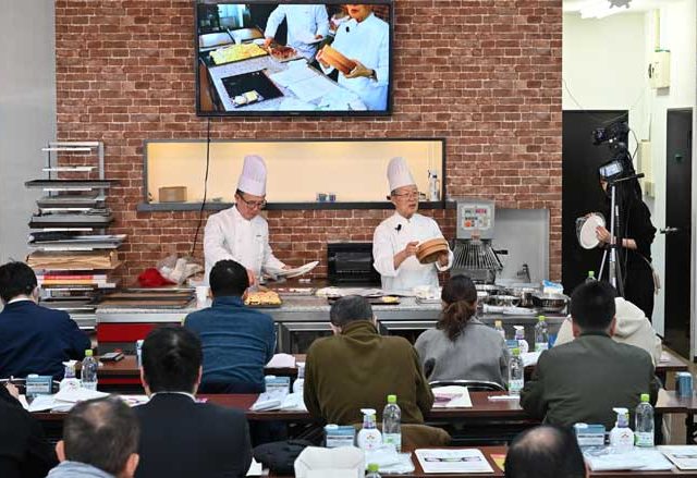 お菓子の心を伝えていく